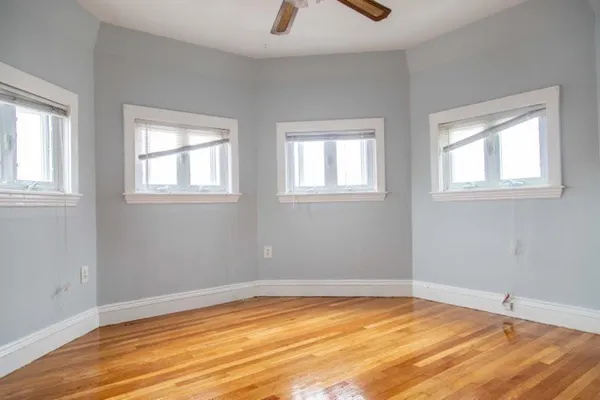 $2,800 | 19-21 Woodbridge Street, Unit 3, Cambridge, MA 02140