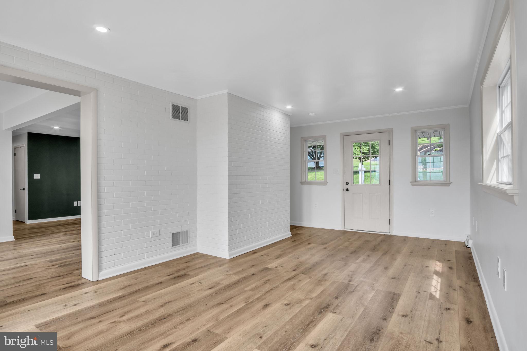 308 Shuey Road New Cumberland, PA 17070 - Photo 15 of 46 Gallery Image 15