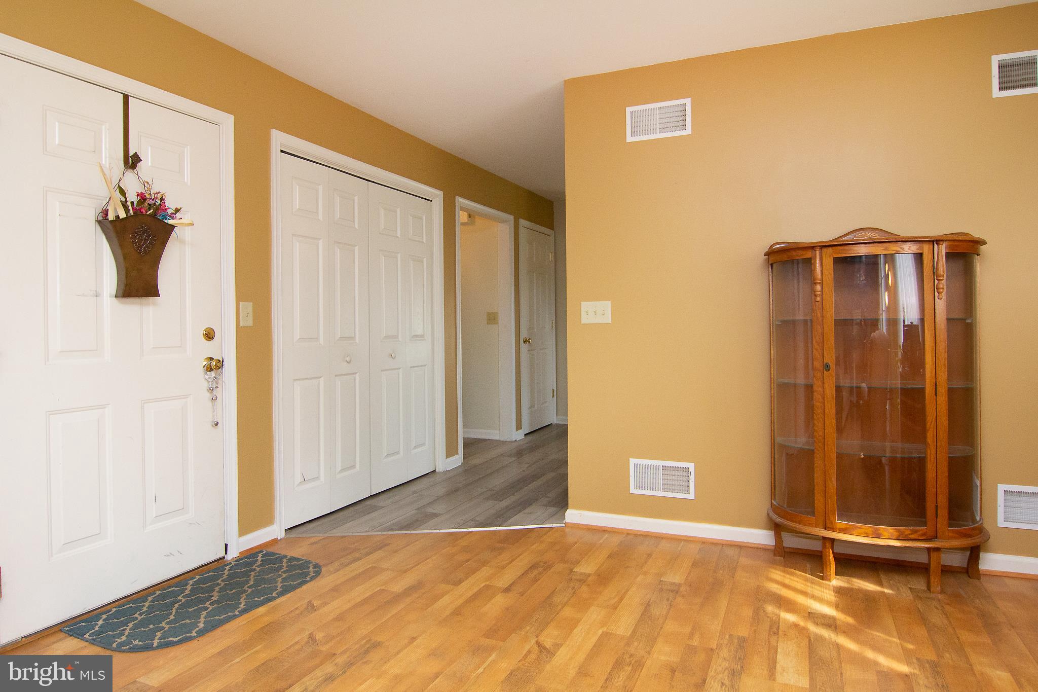 1105 Fox Run Terrace Hanover, PA 17331 - Photo 16 of 31 Family Room