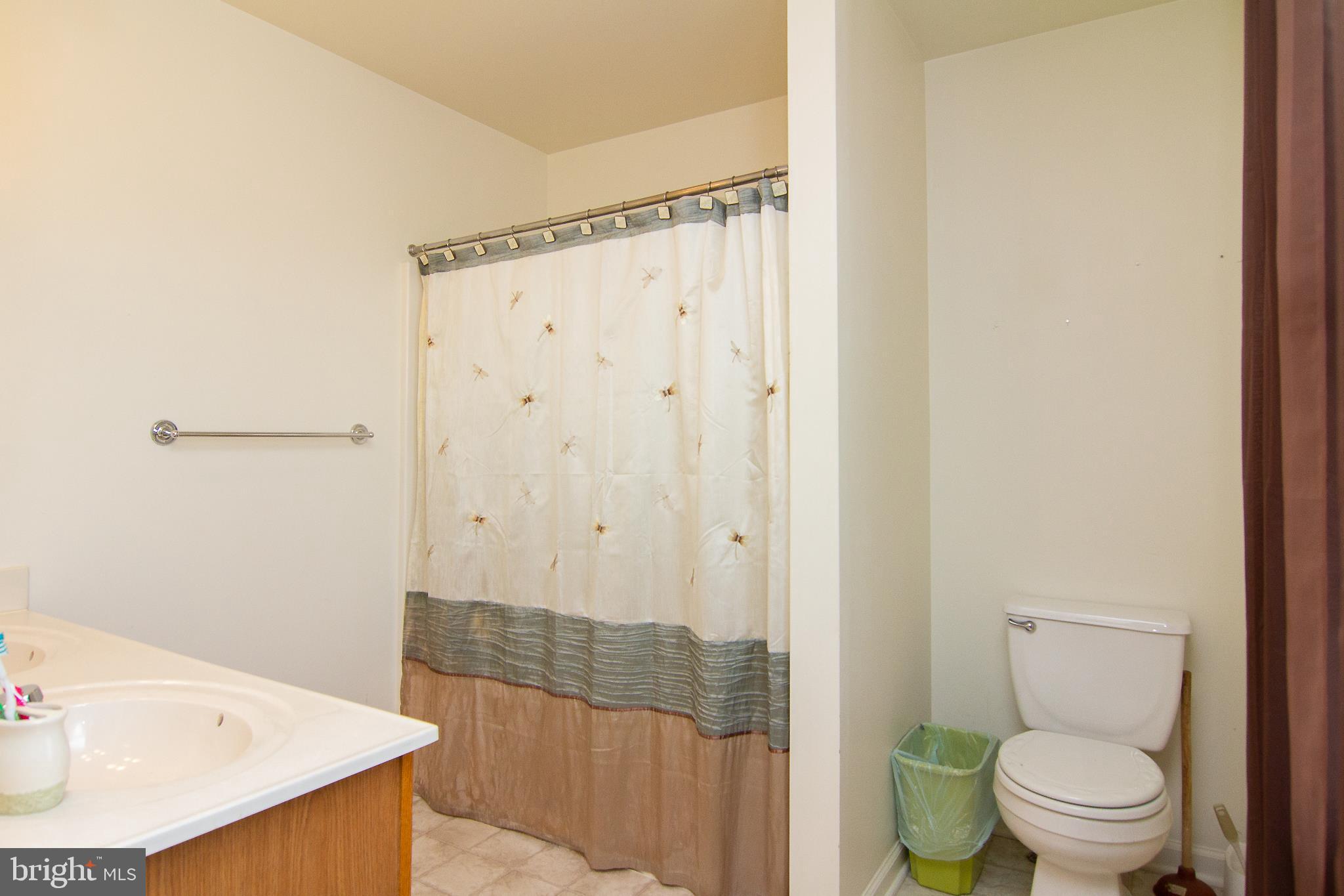 1105 Fox Run Terrace Hanover, PA 17331 - Photo 23 of 31 Master Bath