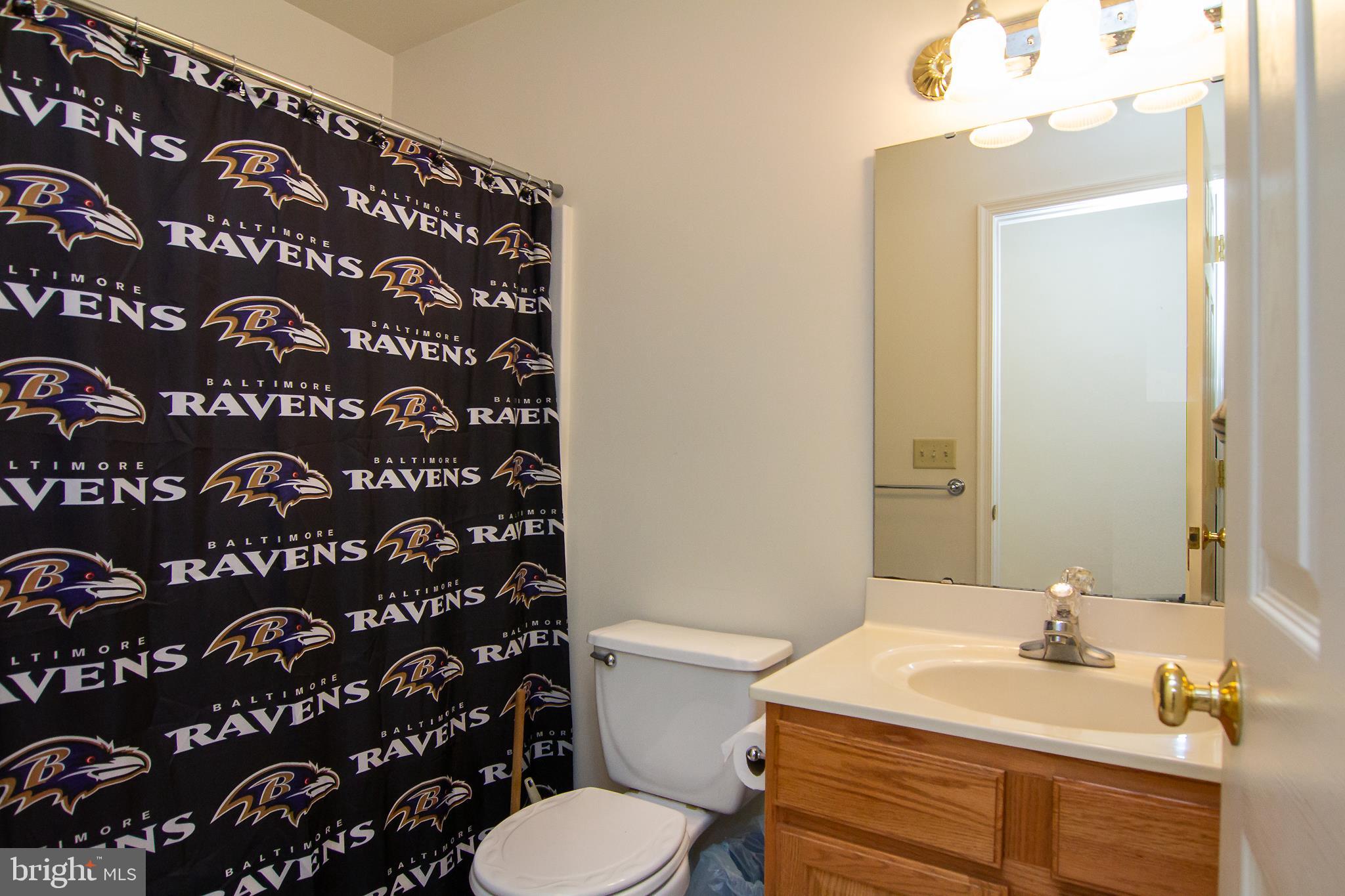 1105 Fox Run Terrace Hanover, PA 17331 - Photo 28 of 31 Upper Level Hall Bath