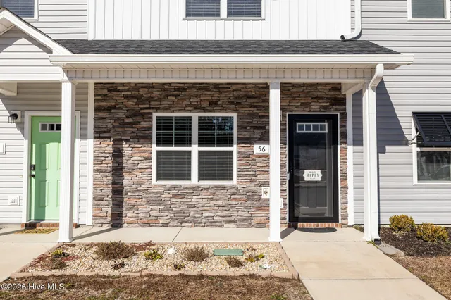 $1,800 | 56 Catalina Circle, Unit 56, Swansboro, NC 28584