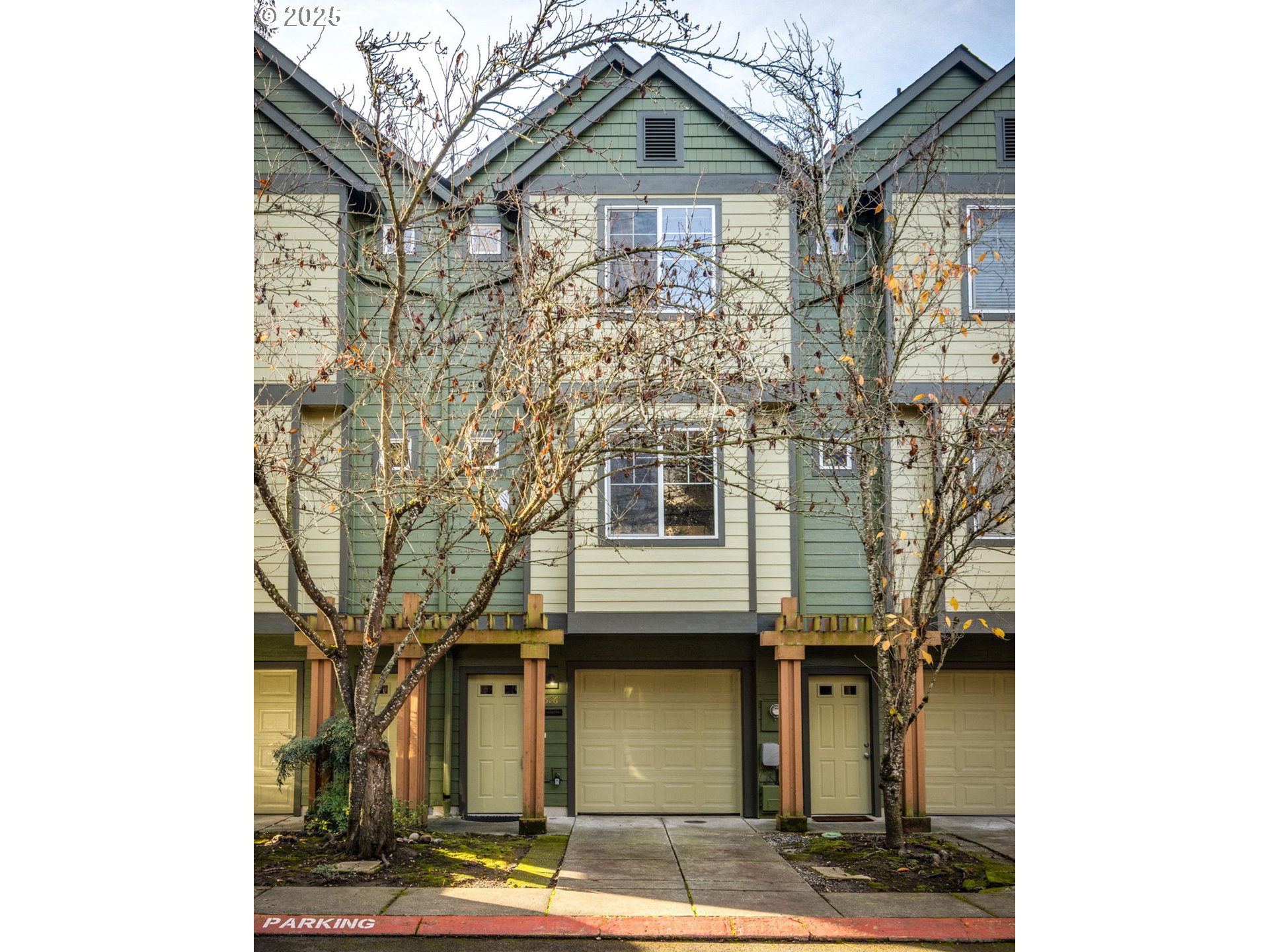 606 Southwest Dillan Drive Beaverton, OR 97006 - Photo 1 of 29 a front view of a house