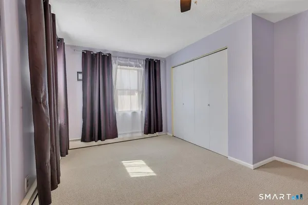 $259,900 | 20 Nassau Circle, East Hartford, CT 06118