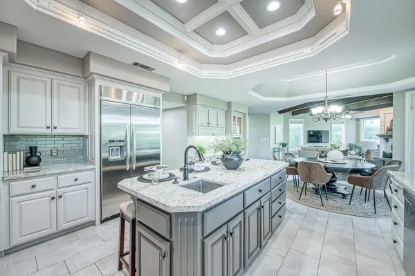 $2,090,000 | 10198 North Spanish Bay Drive, Fresno, CA 93720
