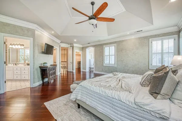 $2,090,000 | 10198 North Spanish Bay Drive, Fresno, CA 93720