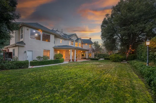 $2,090,000 | 10198 North Spanish Bay Drive, Fresno, CA 93720