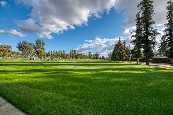 $2,090,000 | 10198 North Spanish Bay Drive, Fresno, CA 93720
