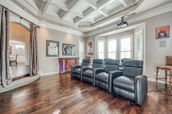 $2,090,000 | 10198 North Spanish Bay Drive, Fresno, CA 93720