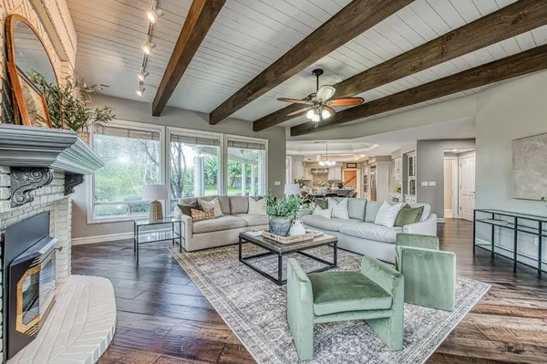 $2,090,000 | 10198 North Spanish Bay Drive, Fresno, CA 93720