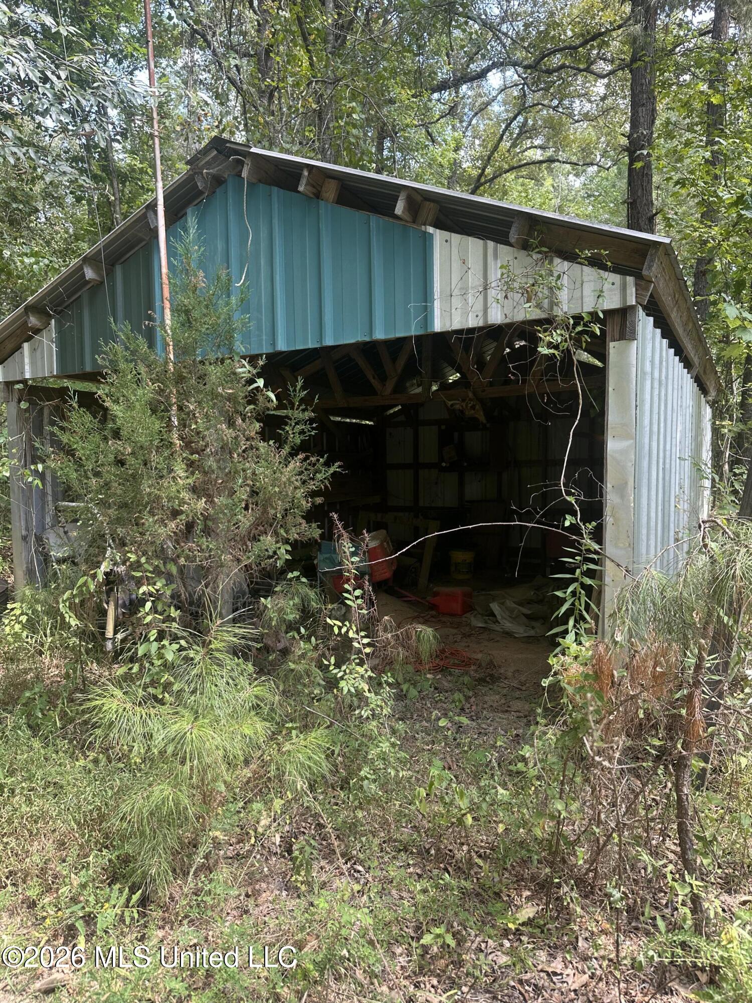 329 Big Man Road West, MS 39192 - Photo 14 of 16 IMG_7540