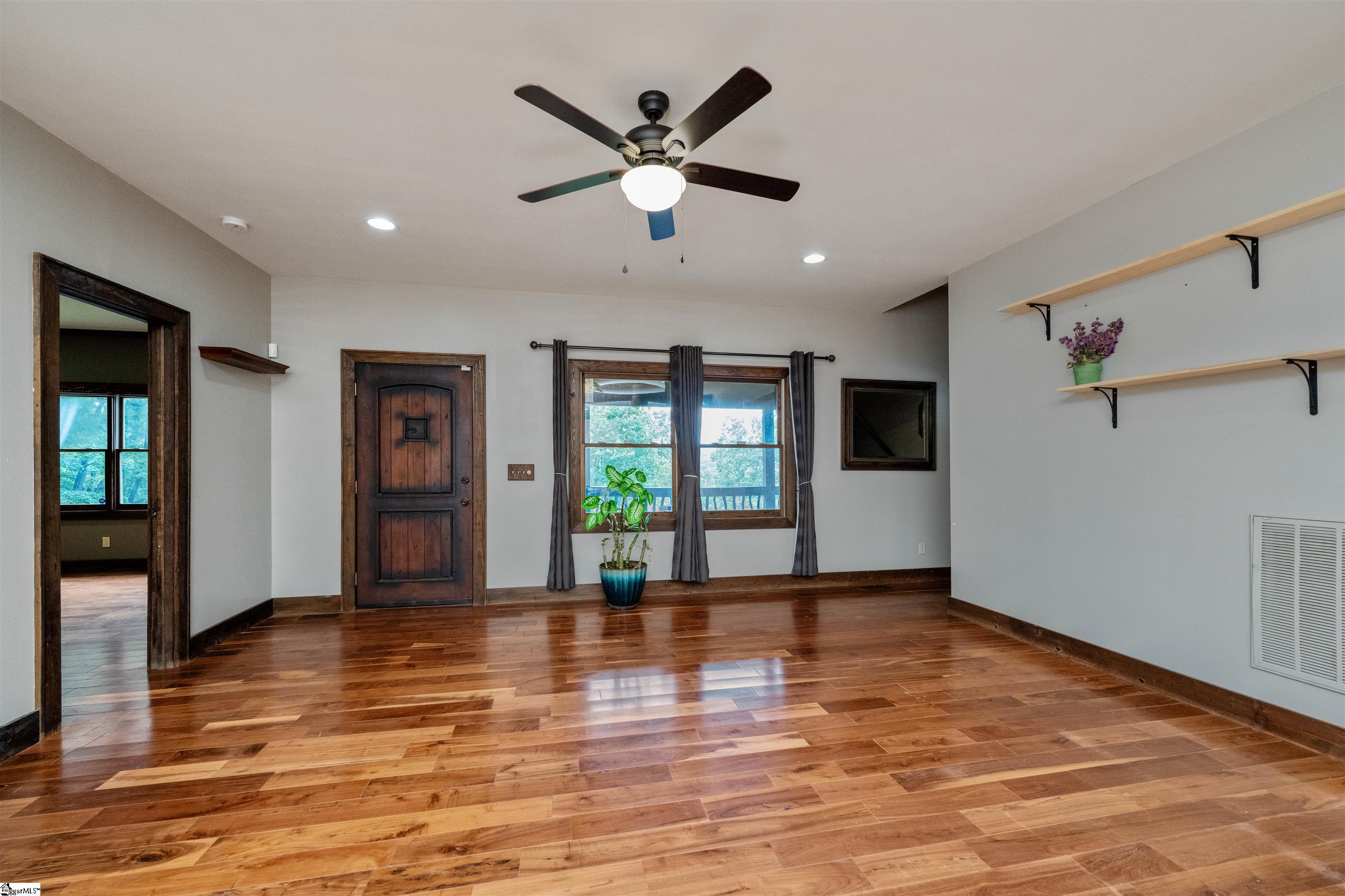 616 Connelly Road Pickens, SC 29671 - Photo 14 of 49