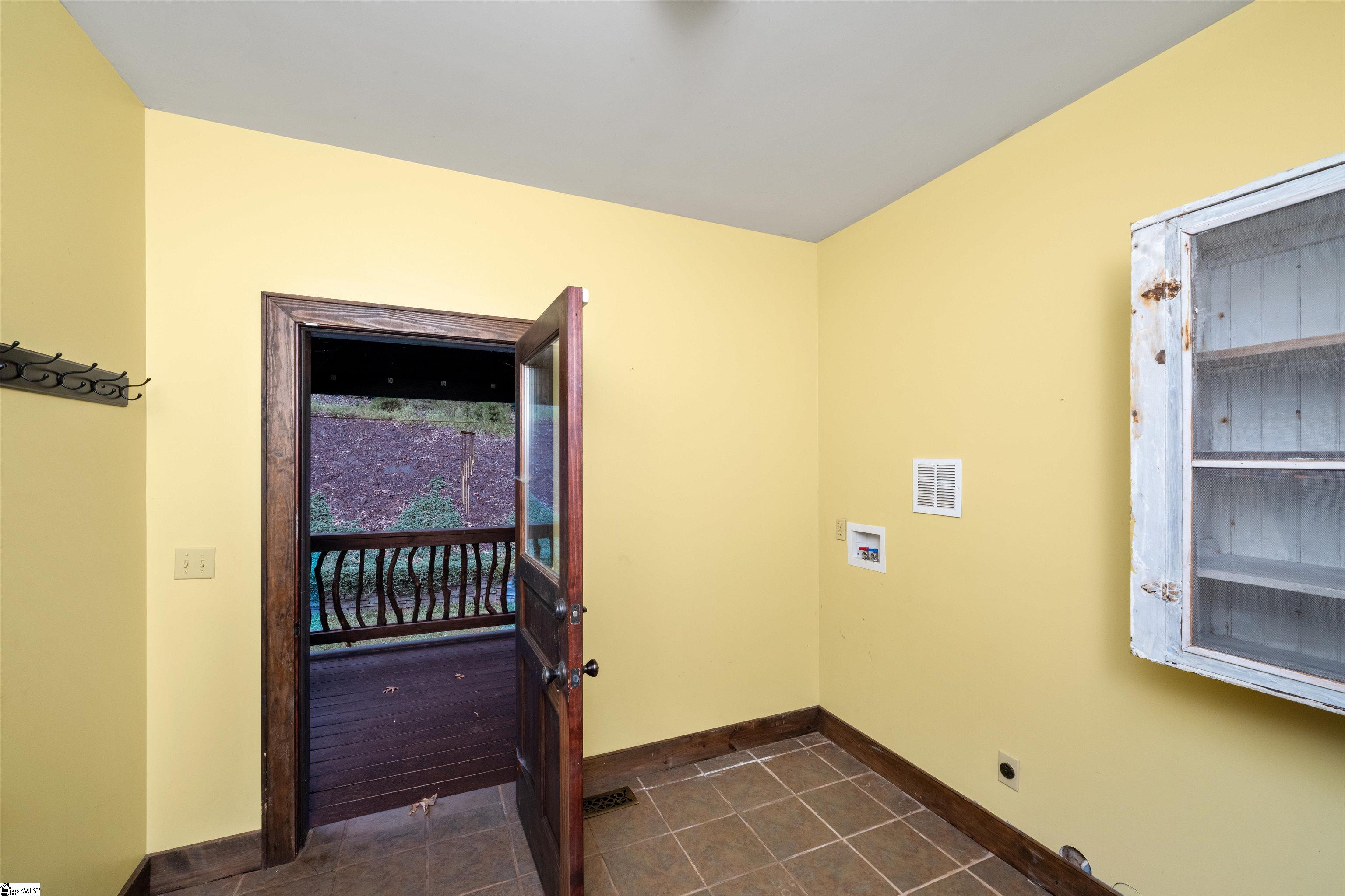 616 Connelly Road Pickens, SC 29671 - Photo 18 of 49