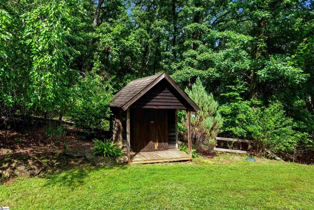 $470,000 | 616 Connelly Road, Pickens, SC 29671