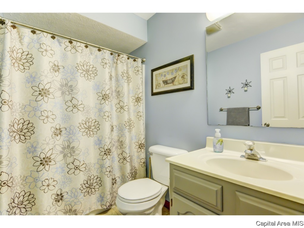 2617 Steiler Place Springfield, IL 62703 - Photo 5 of 22