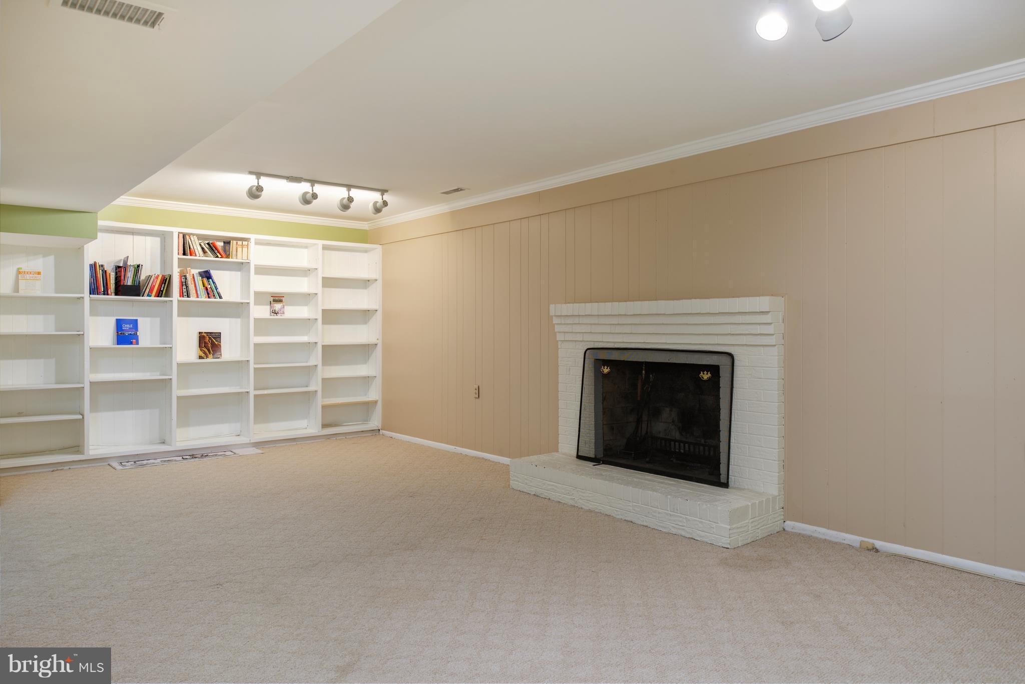 7817 Falstaff Road McLean, VA 22102 - Photo 25 of 30 Interior (General)