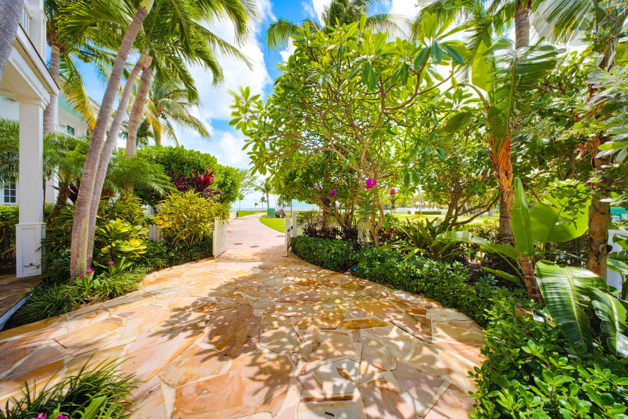 293 Sunset Key Drive Key West, FL 33040 - Photo 49 of 74 Front Yard