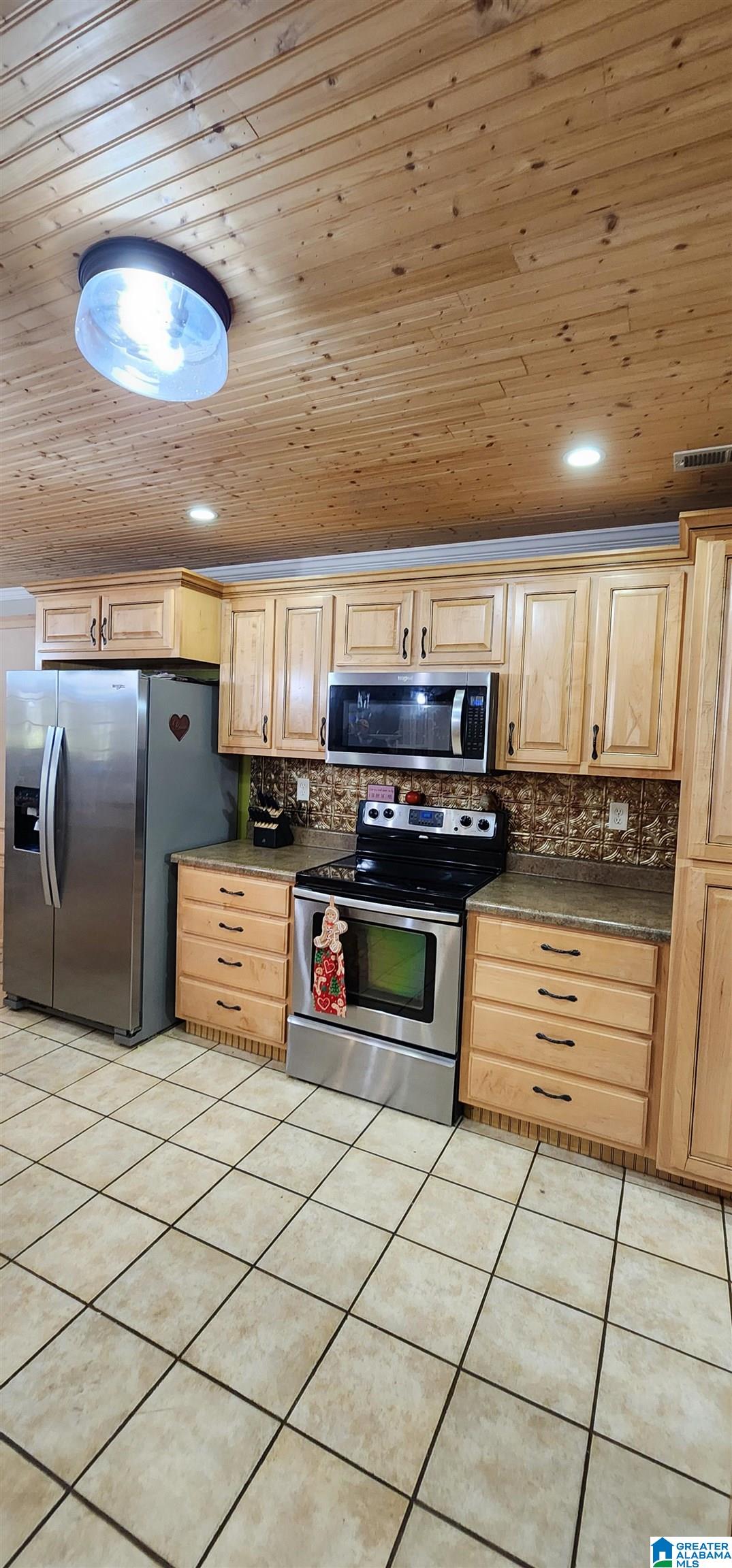 755 Co Highway 24 Springville, AL 35146 - Photo 4 of 53