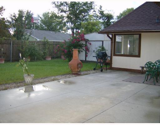 1808 Kings Row Slidell, LA 70461 - Photo 8 of 8 Gallery Image 8