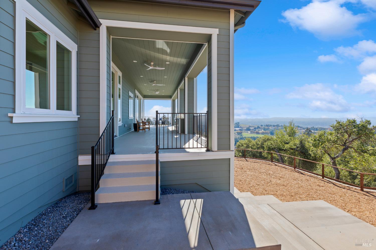 3945 Parker Hill Road Santa Rosa, CA 95404 - Photo 44 of 53 a view of outdoor space and porch
