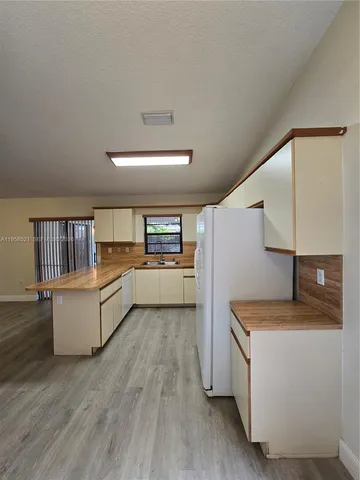 $650,000 | 14464 Southwest 96th Terrace, Miami, FL 33186