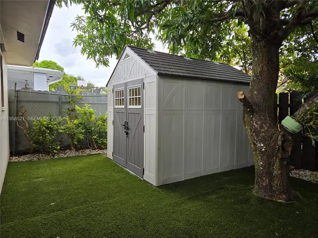 $650,000 | 14464 Southwest 96th Terrace, Miami, FL 33186