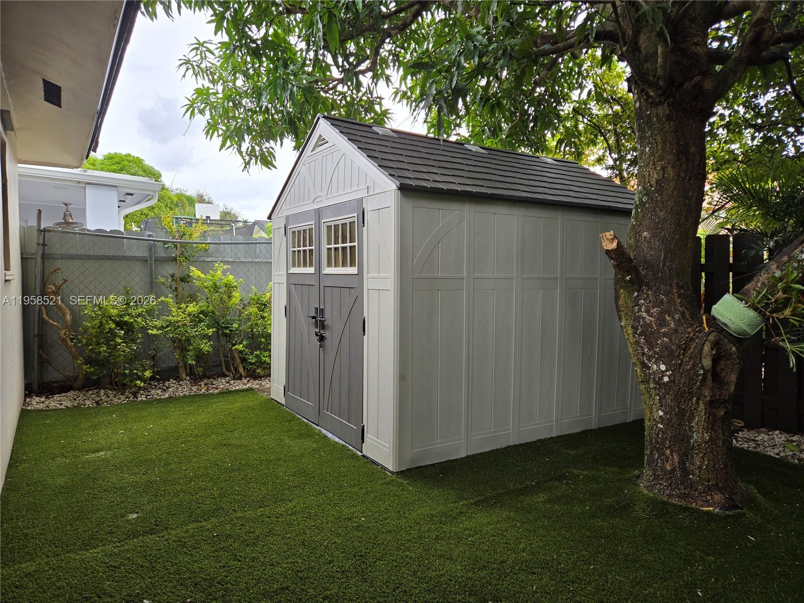 14464 Southwest 96th Terrace Miami, FL 33186 - Photo 34 of 34