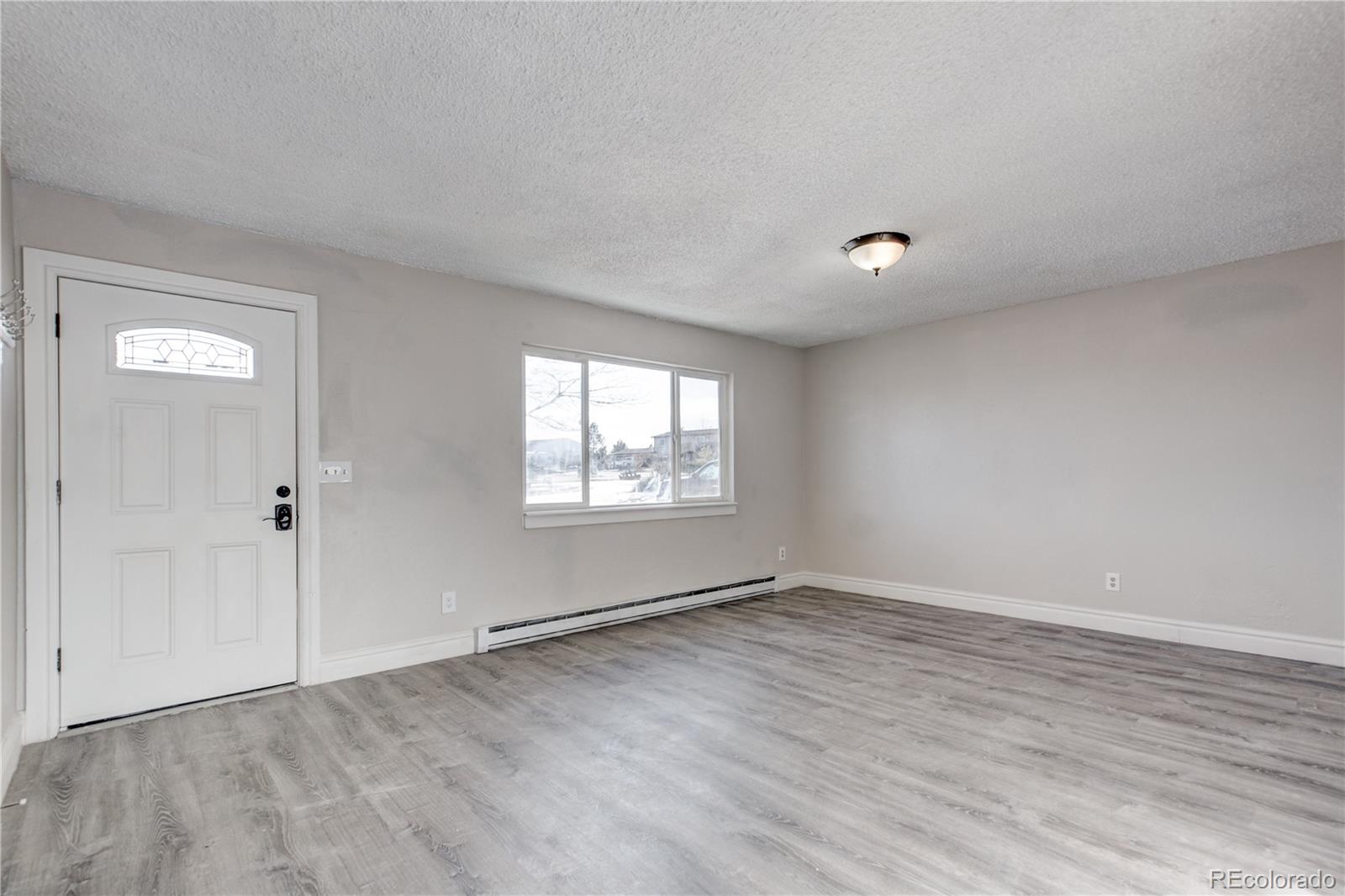 1533 Buttercup Road Elizabeth, CO 80107 - Photo 3 of 25 Gallery Image 3