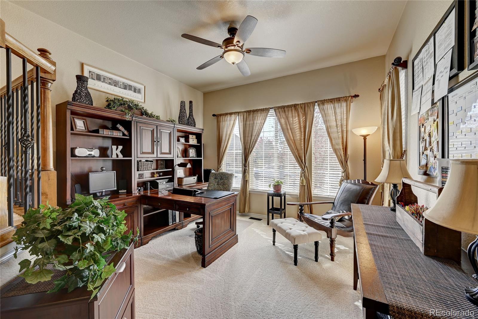 5388 Cloverbrook Circle Highlands Ranch, CO 80130 - Photo 3 of 37
