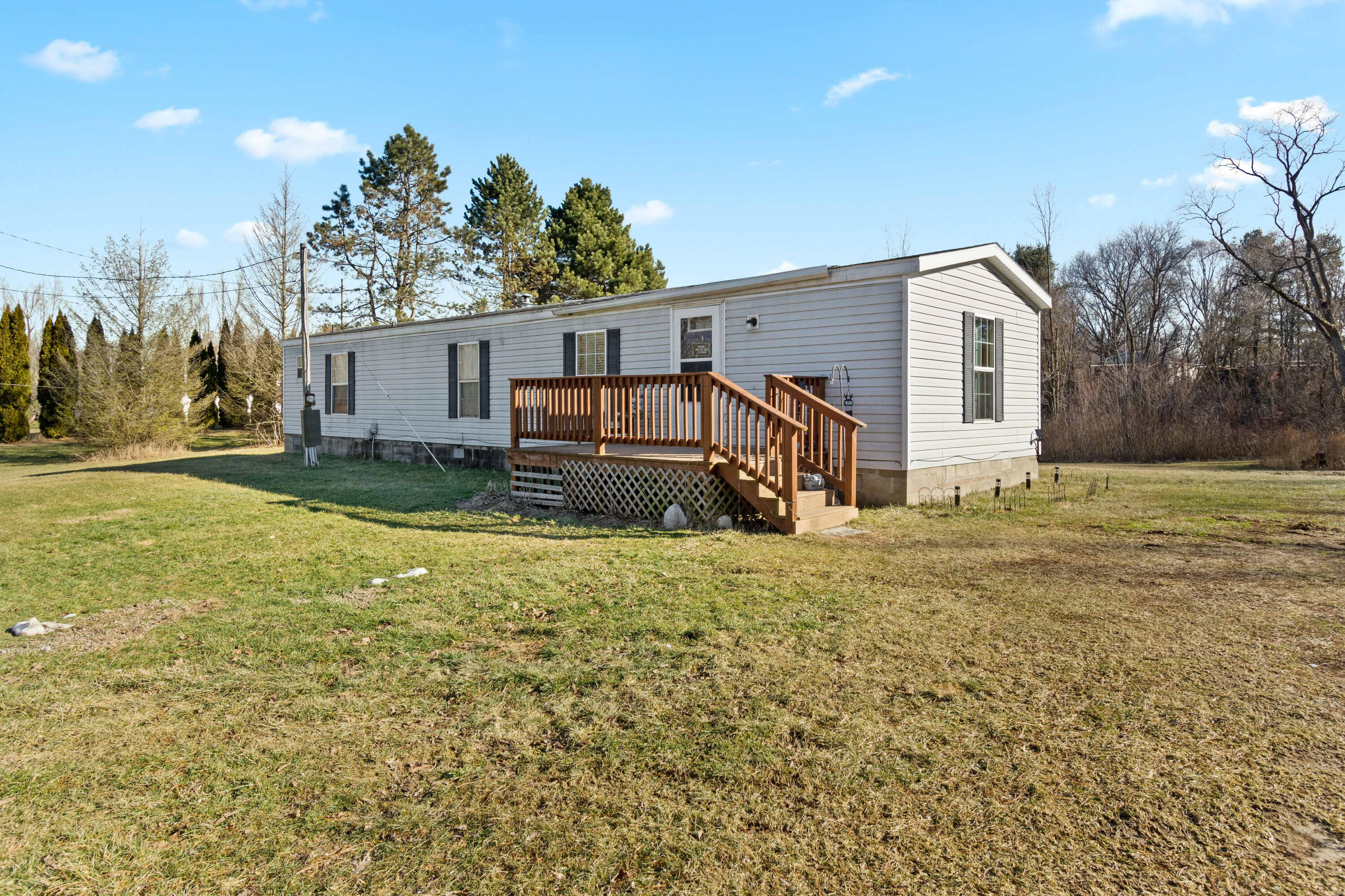 8020 Reading Road East Pittsford, MI 49271 - Photo 8 of 36 16