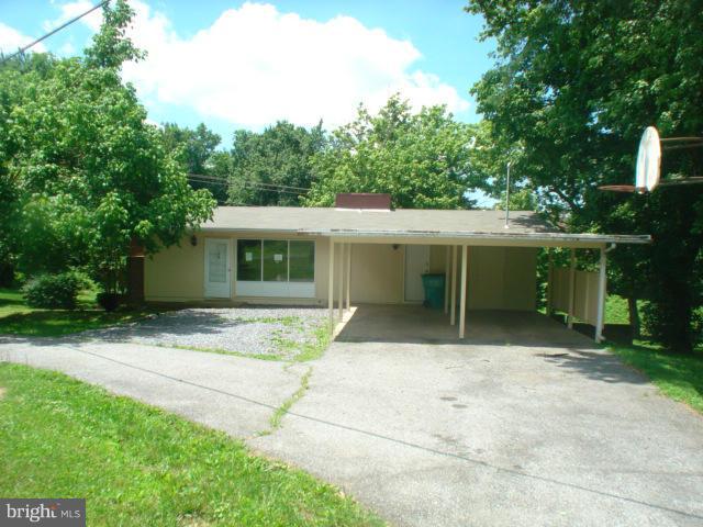6006 Linganore Road Frederick, MD 21701 - Photo 1 of 16 Exterior (Front)