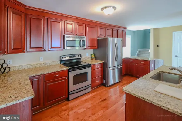 $499,000 | 3762 Beach Dr Boulevard, Edgewater, MD 21037