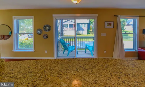 $499,000 | 3762 Beach Dr Boulevard, Edgewater, MD 21037