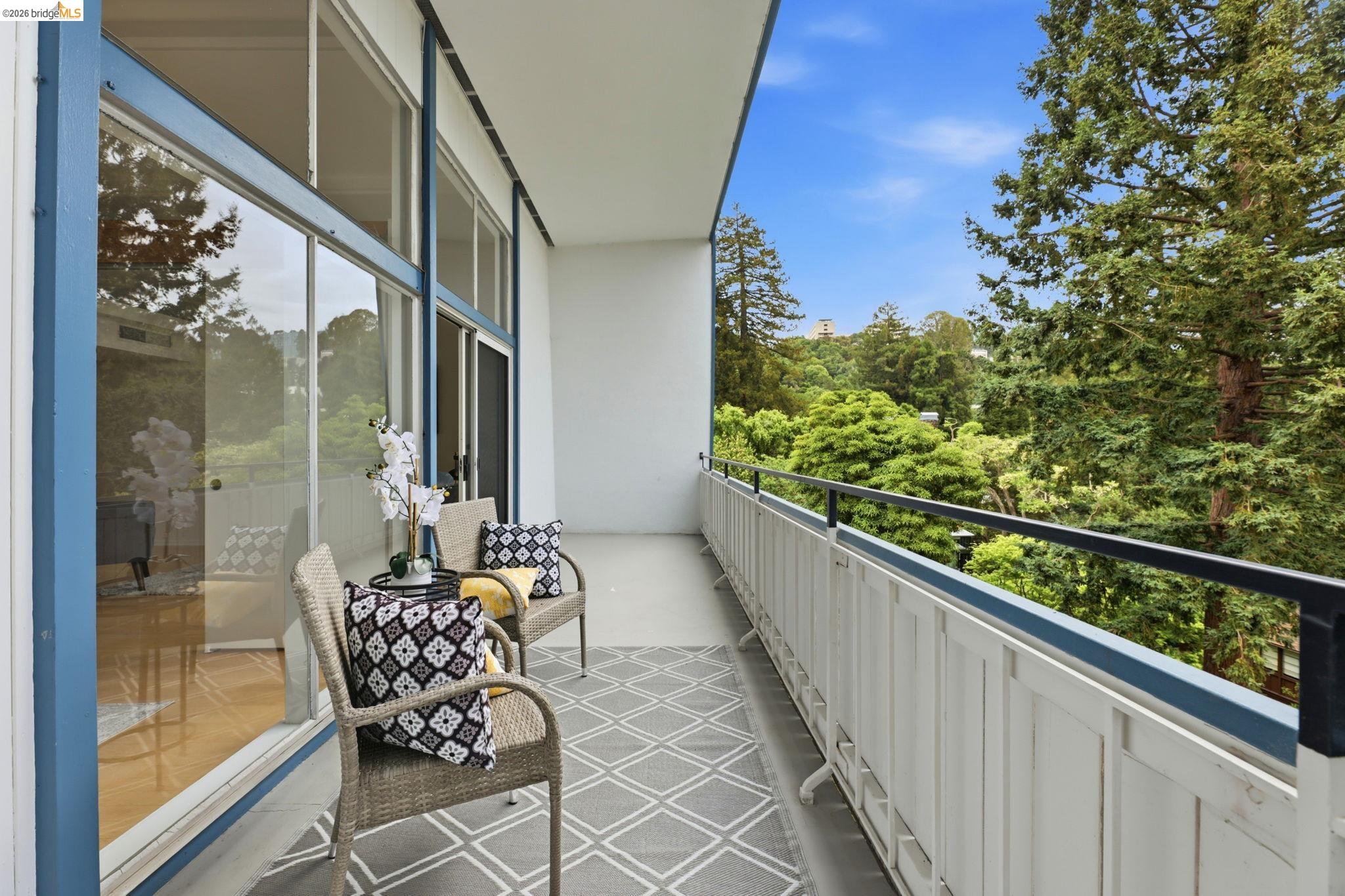 2634 Virginia Street, Unit 33 Berkeley, CA 94709 - Photo 18 of 31 View of balcony