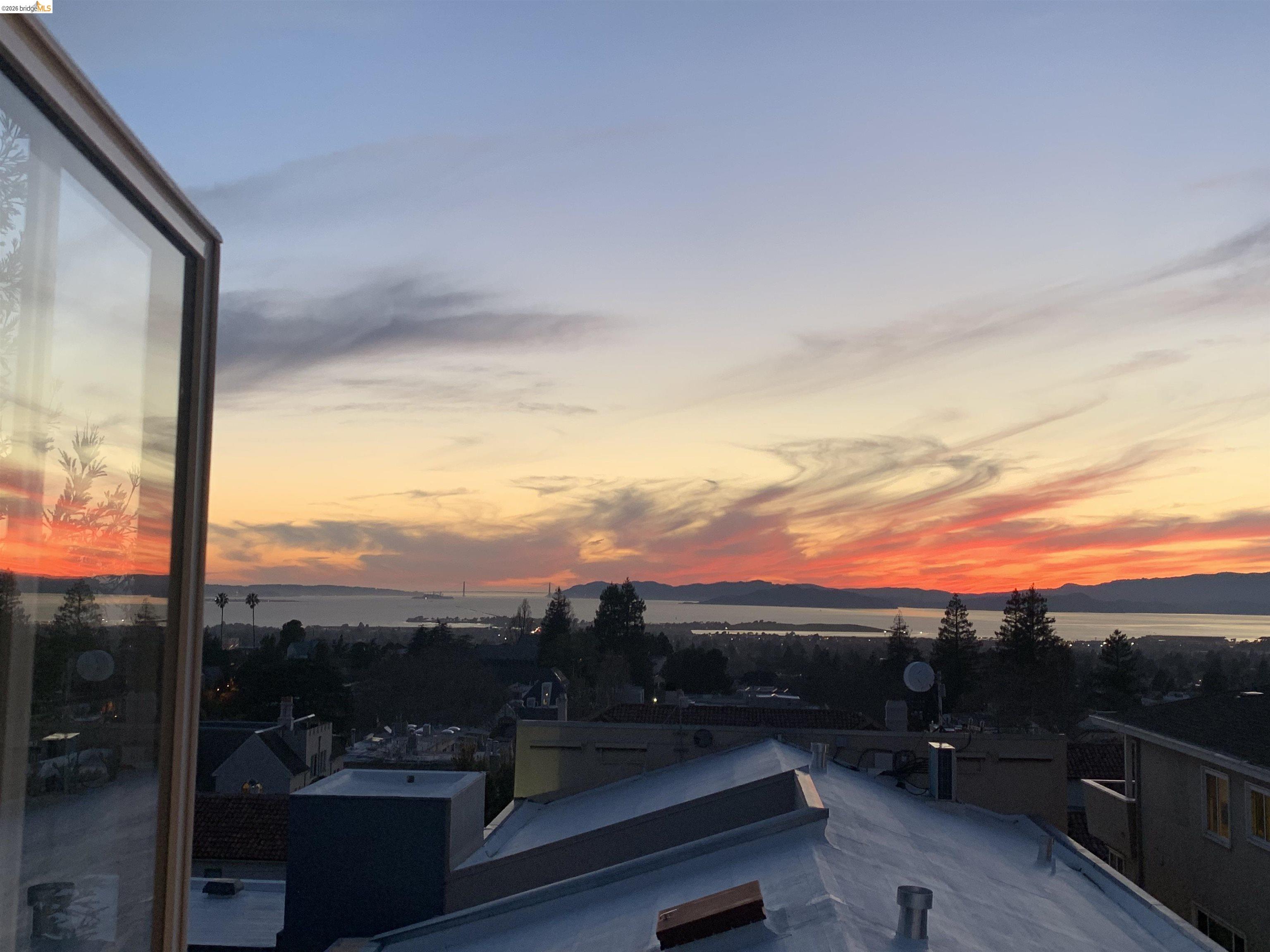 2634 Virginia Street, Unit 33 Berkeley, CA 94709 - Photo 21 of 31 City view