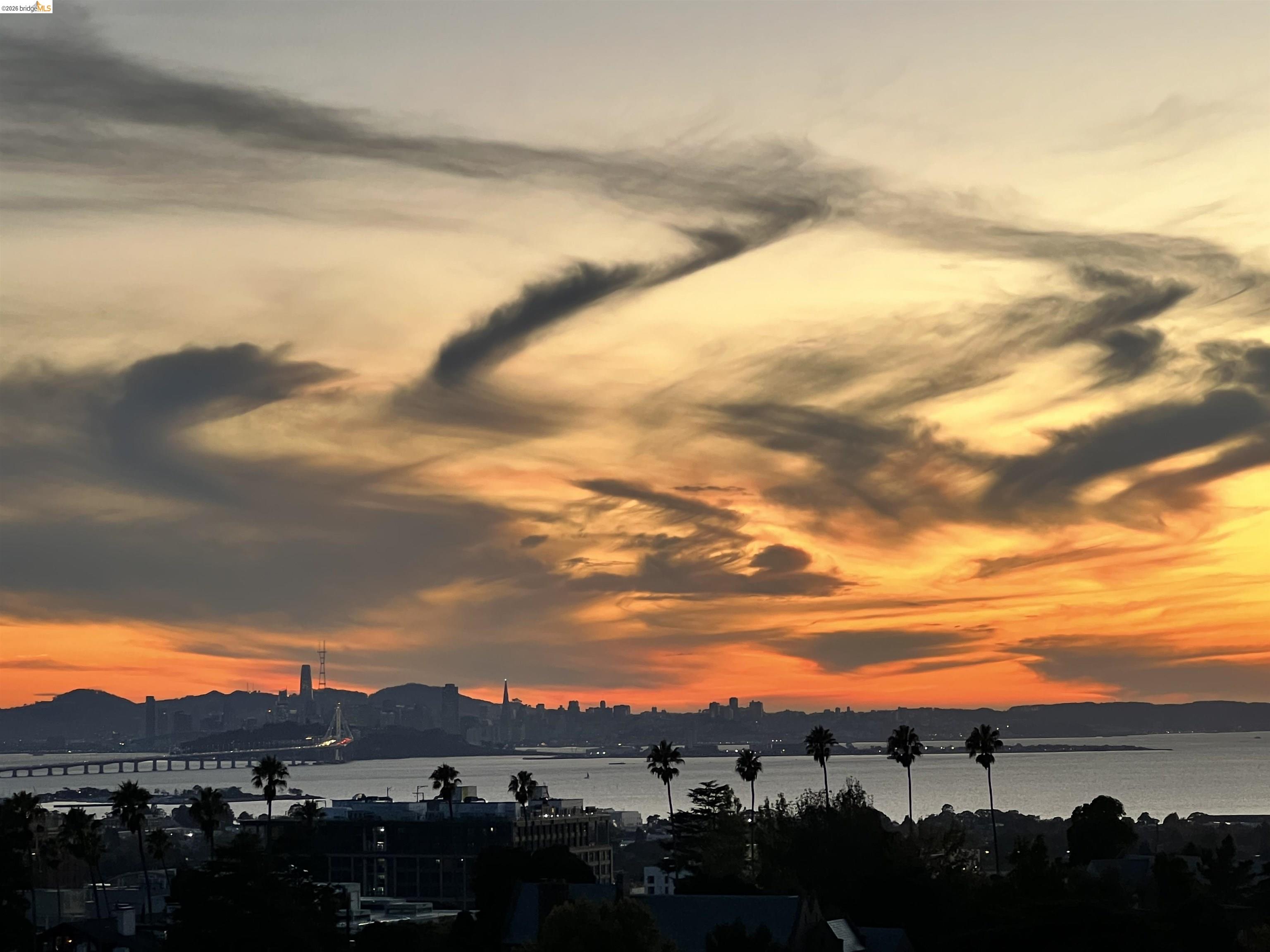 2634 Virginia Street, Unit 33 Berkeley, CA 94709 - Photo 22 of 31 a view of a city with sunset