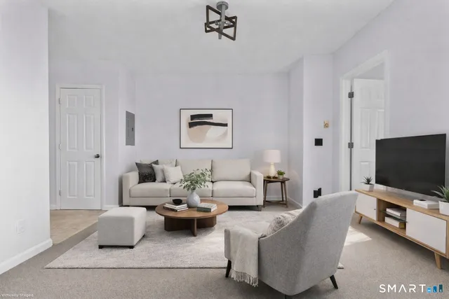 $1,175 | 1380 Bank Street, Waterbury, CT 06708