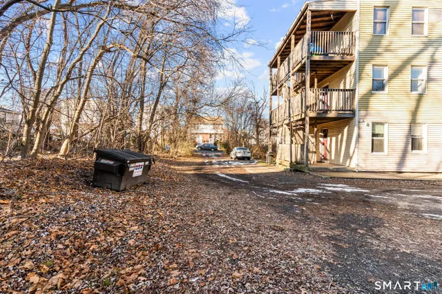 $1,175 | 1380 Bank Street, Waterbury, CT 06708