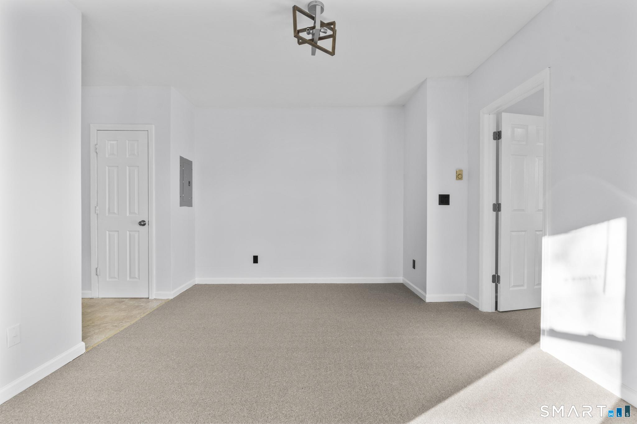 1380 Bank Street Waterbury, CT 06708 - Photo 5 of 26