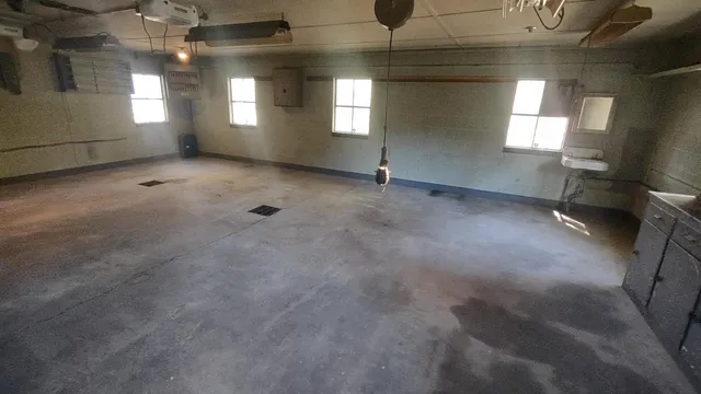 $2,550 | 3266 Ravenwood Avenue, Ann Arbor, MI 48103