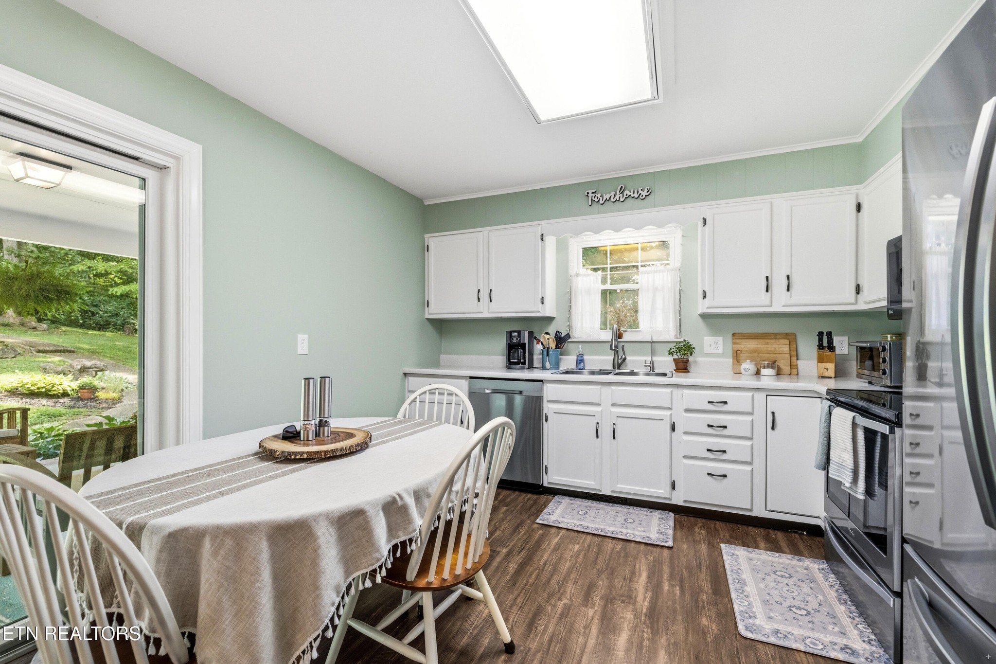 288 Mountain View Road Heiskell, TN 37754 - Photo 7 of 37 Gallery Image 7