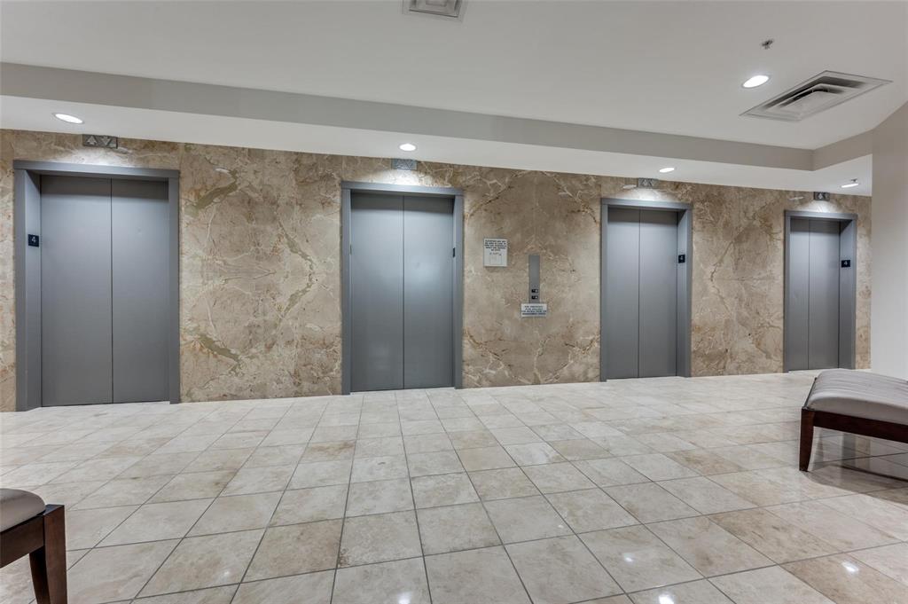 1505 Elm Street, Unit 404 Dallas, TX 75201 - Photo 38 of 40 a view of an empty room