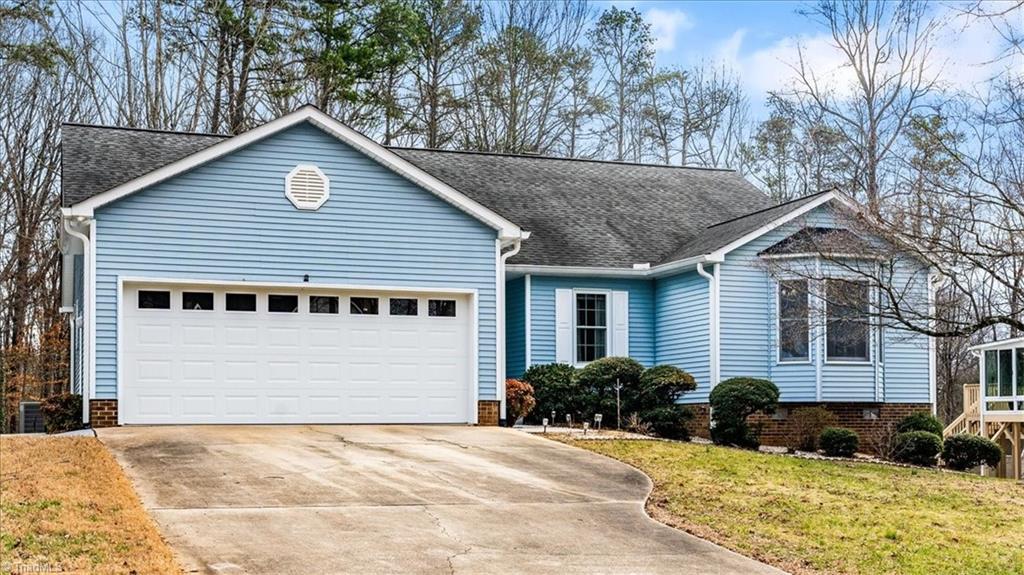 3200 Hickory Ridge Drive Winston-Salem, NC 27127 - Photo 2 of 45