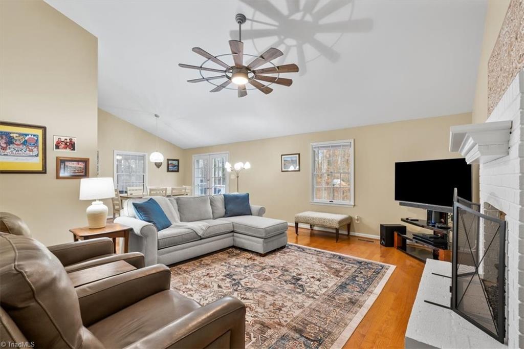 3200 Hickory Ridge Drive Winston-Salem, NC 27127 - Photo 4 of 45