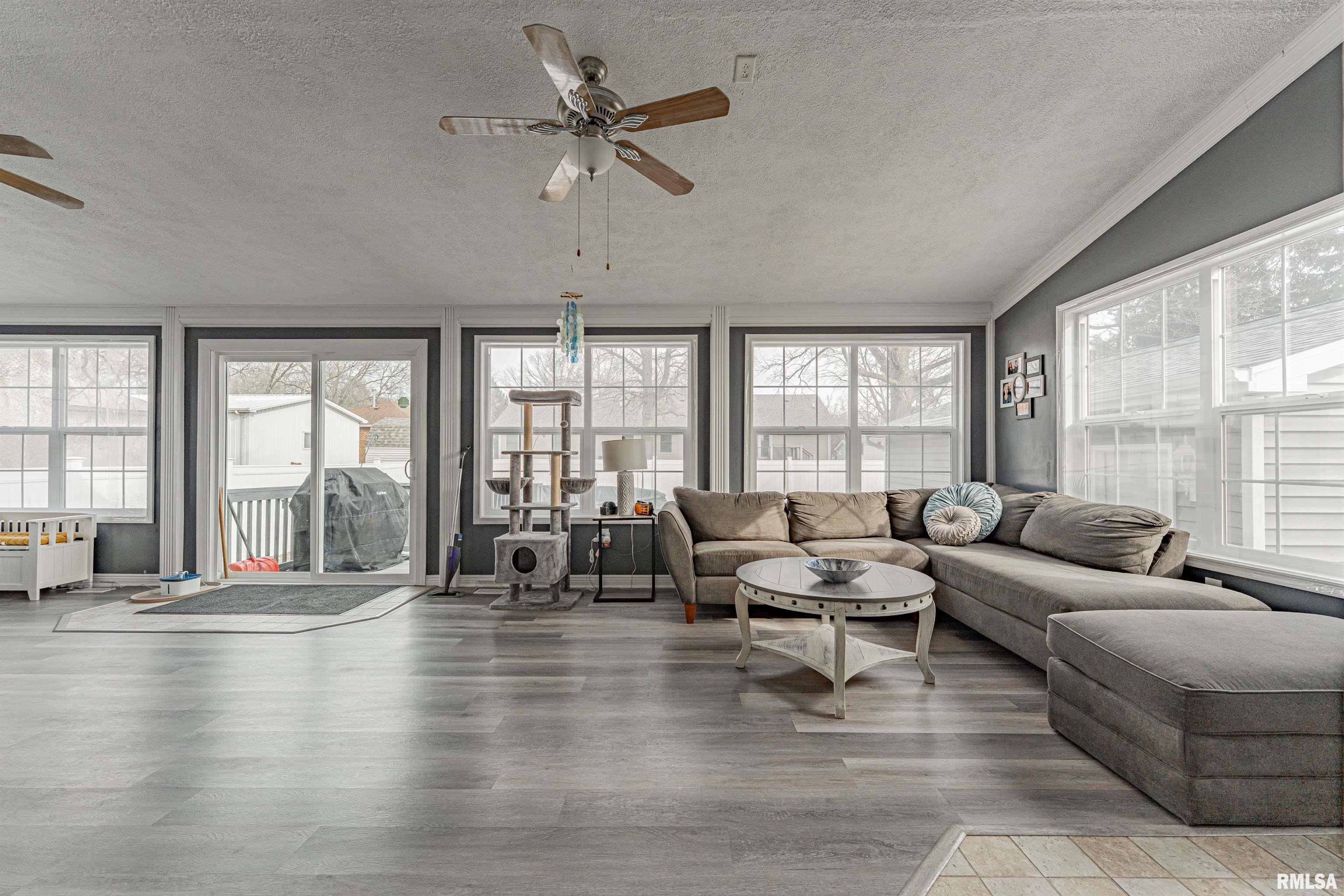 109 South Main Street Saybrook, IL 61770 - Photo 17 of 39