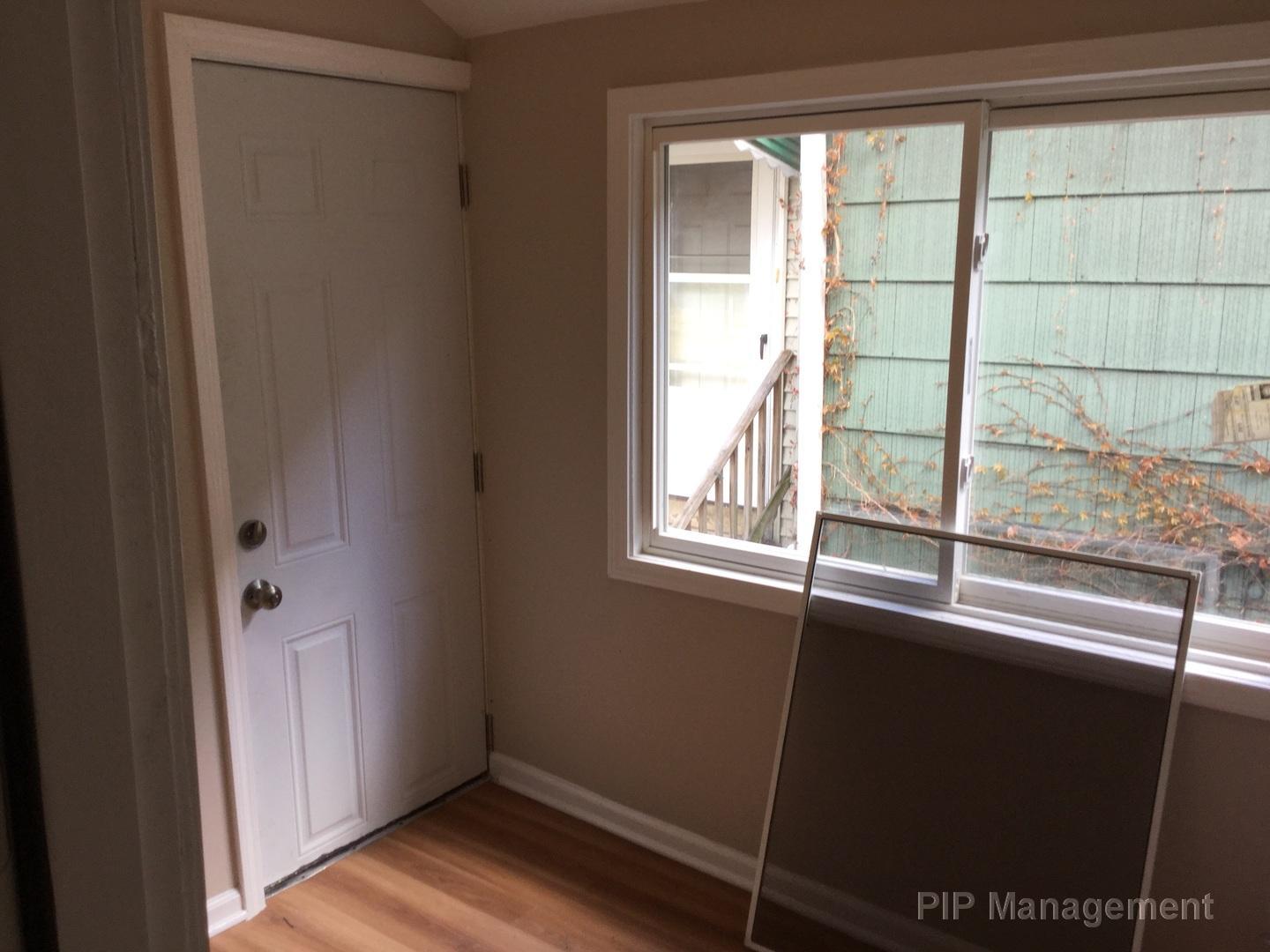 140 West 110th Street Chicago, IL 60628 - Photo 5 of 7 a view of utility room
