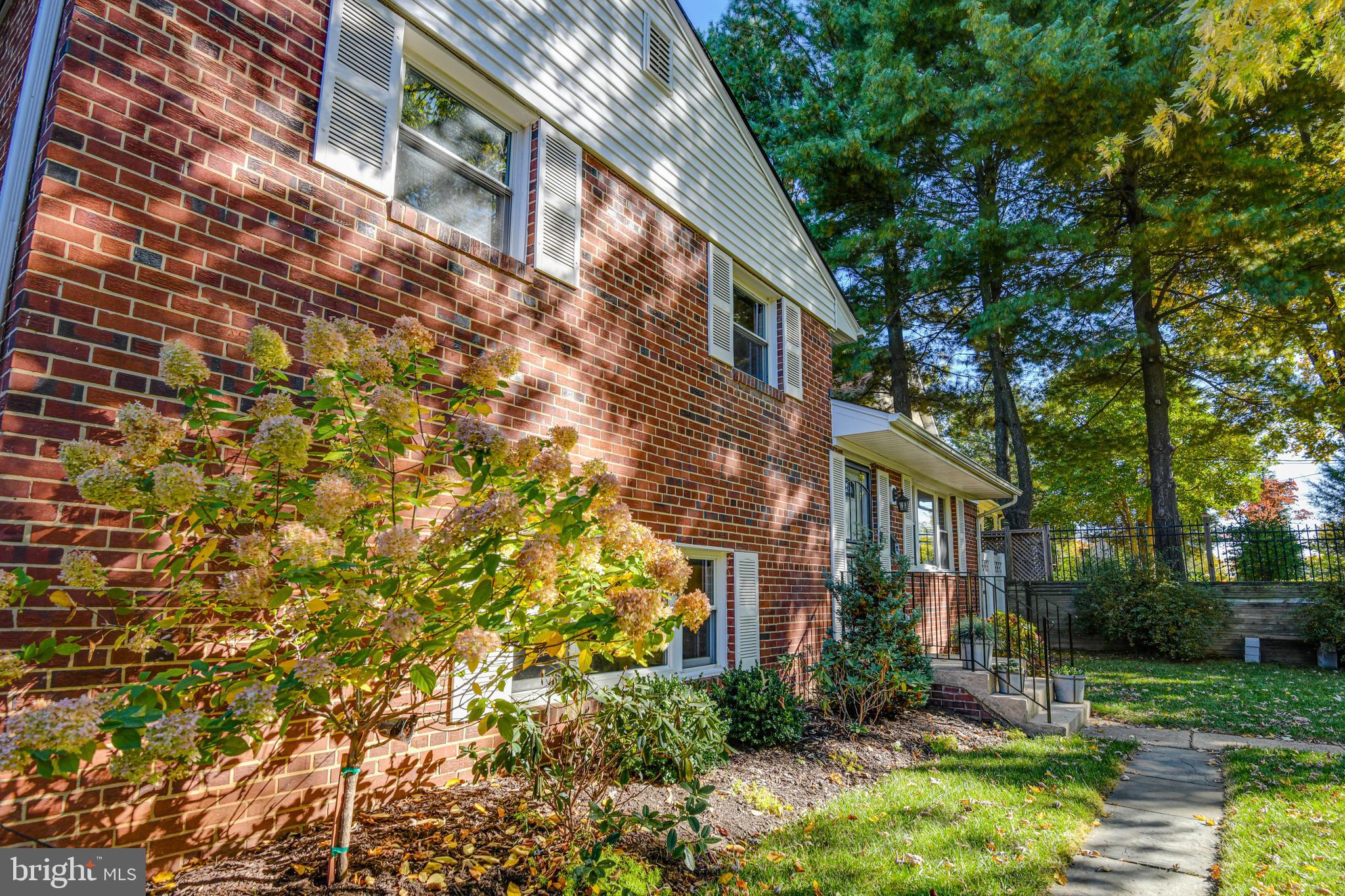 4905 Randolph Road Rockville, MD 20852 - Photo 3 of 29 Gallery Image 3