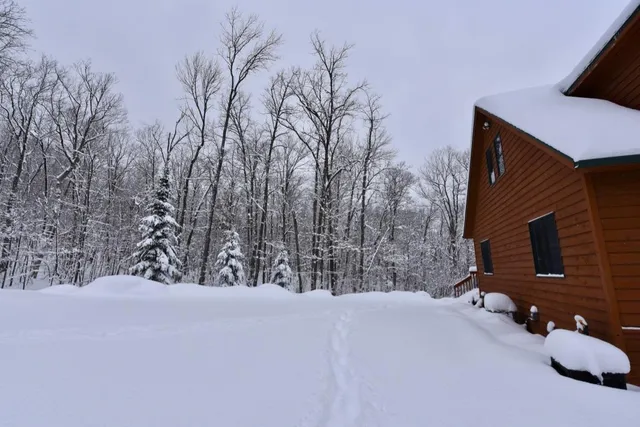 $400,000 | 656 North Hickory Ridge Trail, Exeland, WI 54835