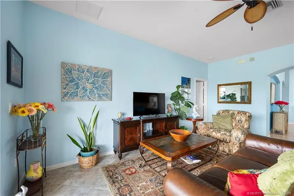 $3,200 | 691 Southwest Glen Crest Way, Stuart, FL 34997