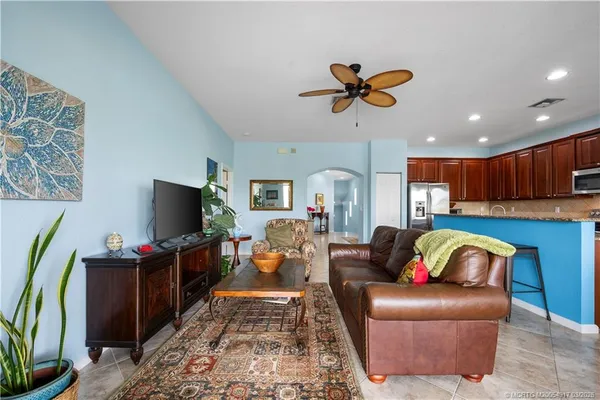 $3,200 | 691 Southwest Glen Crest Way, Stuart, FL 34997